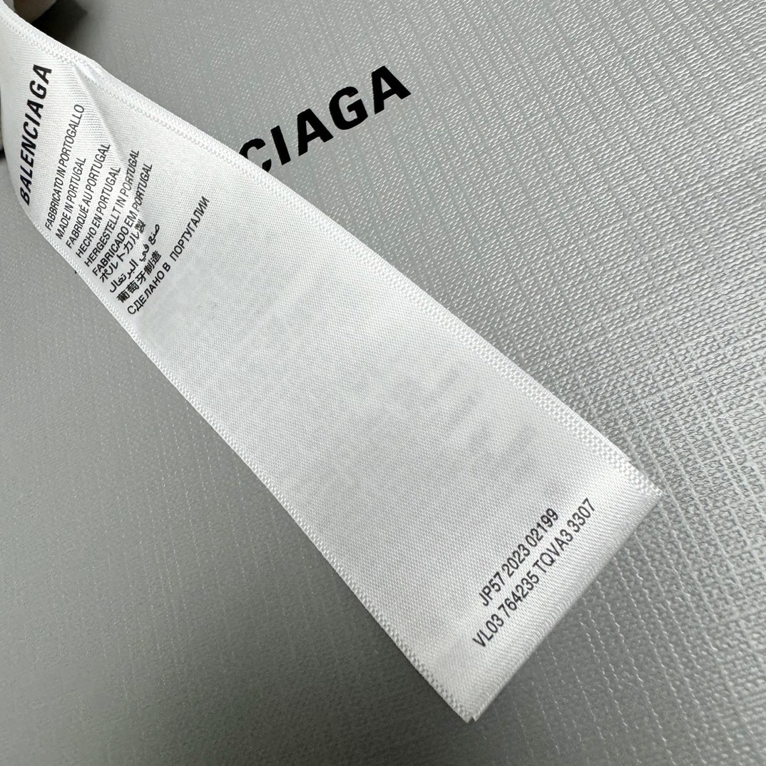 P229 前后虚化字母短袖 白色 · image 11