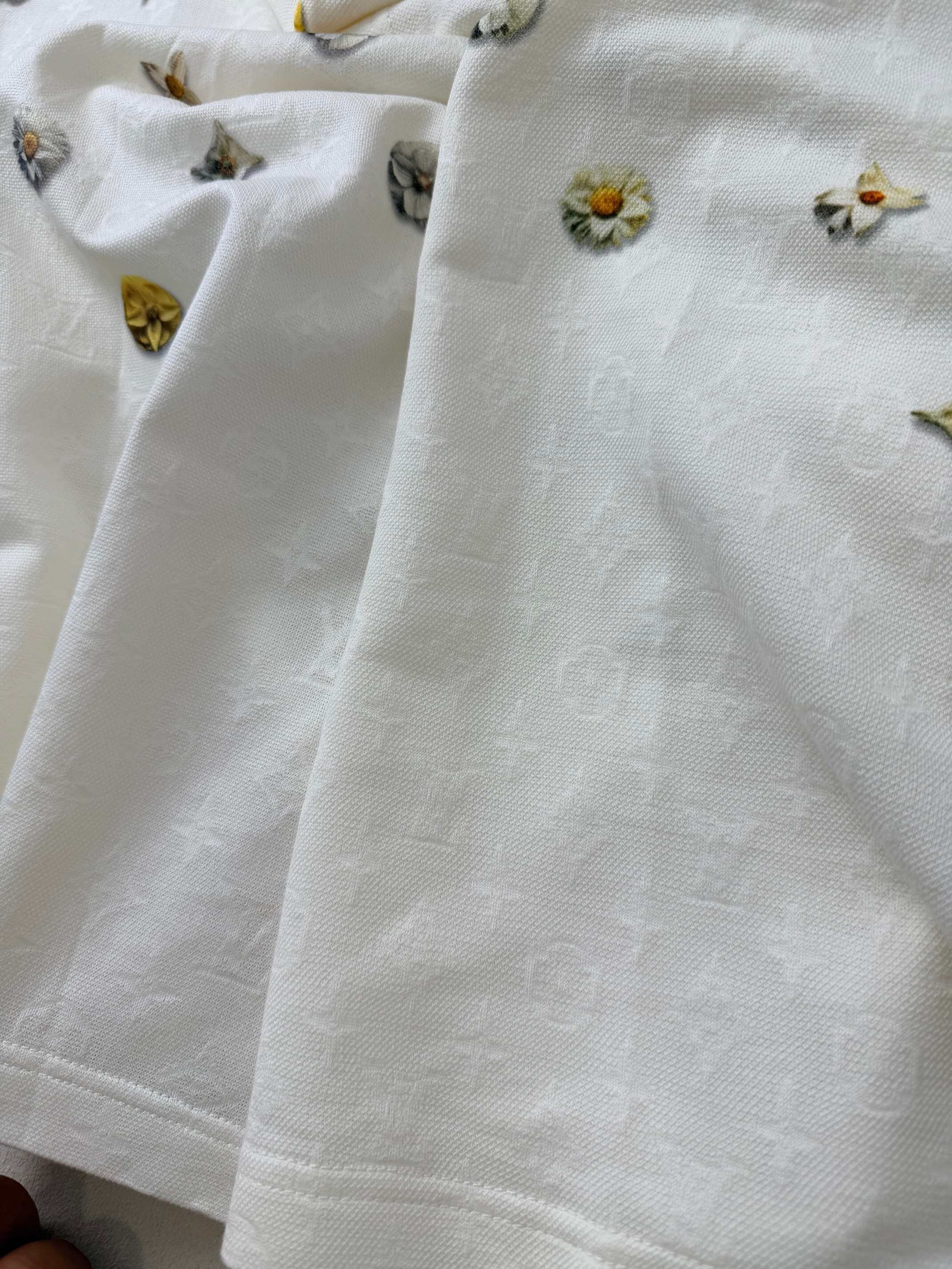 P339 Daisy print T-shirt · image 13