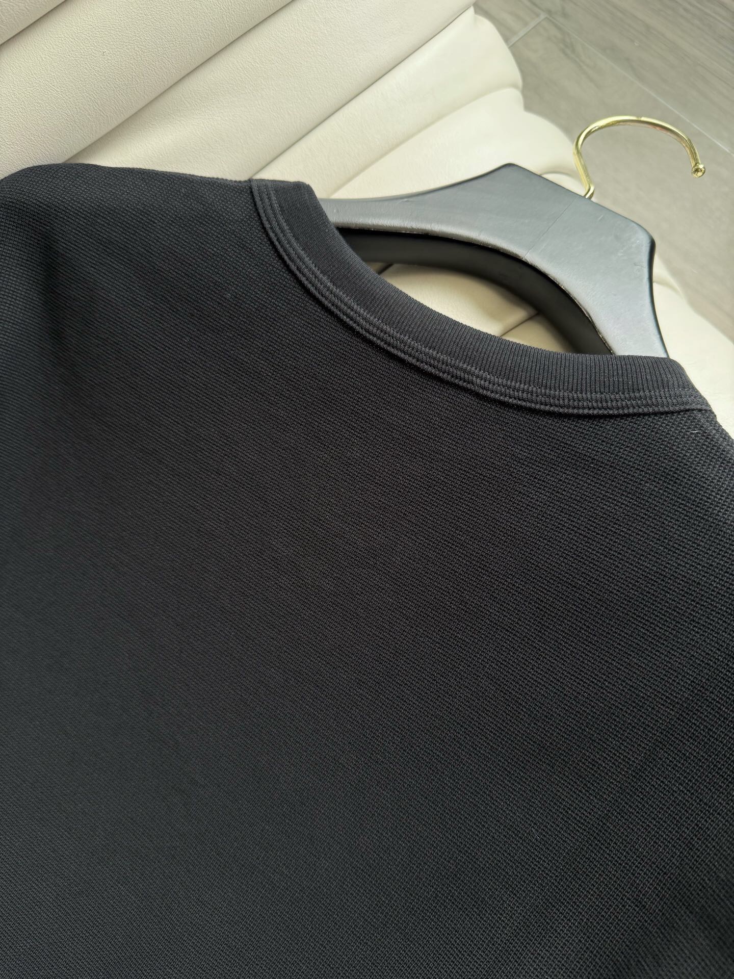 P239 Triangle Knitted Threaded Edge T-shirt · image 8