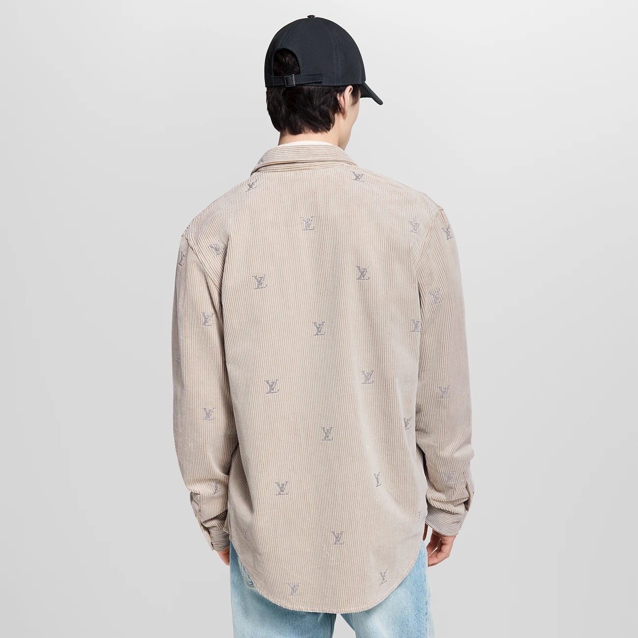 P529 Hot pressed loose fitting shirt · image 13